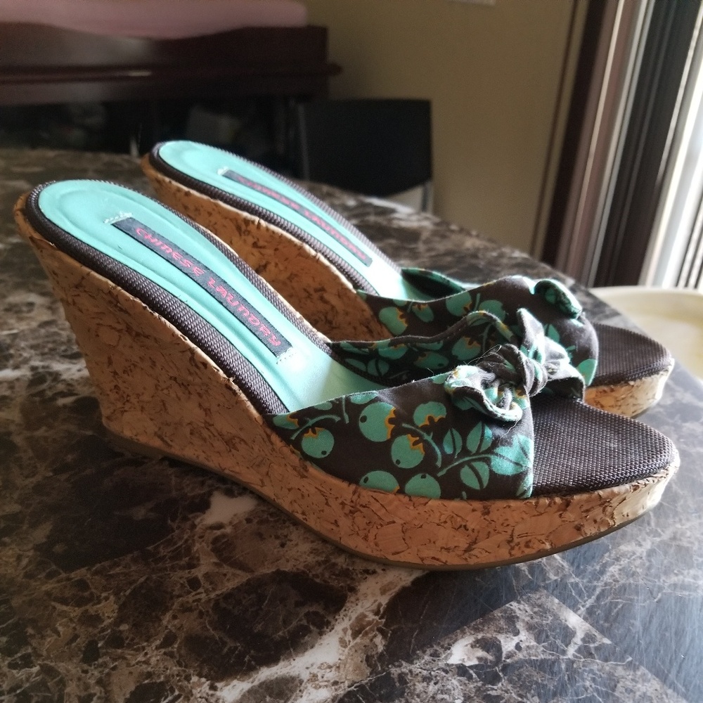 Chinese Laundry Wedge Sandals